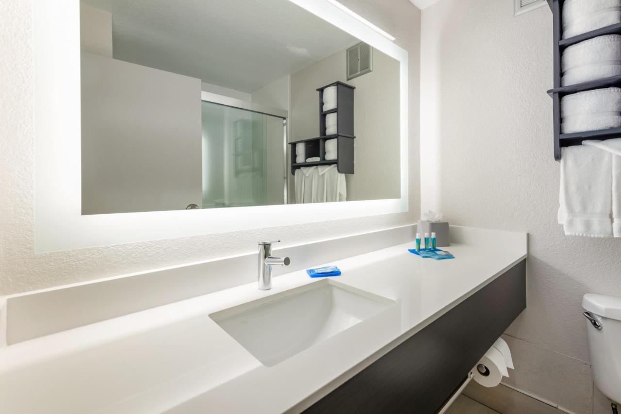 Holiday Inn Express - Columbus Downtown By Ihg Экстерьер фото
